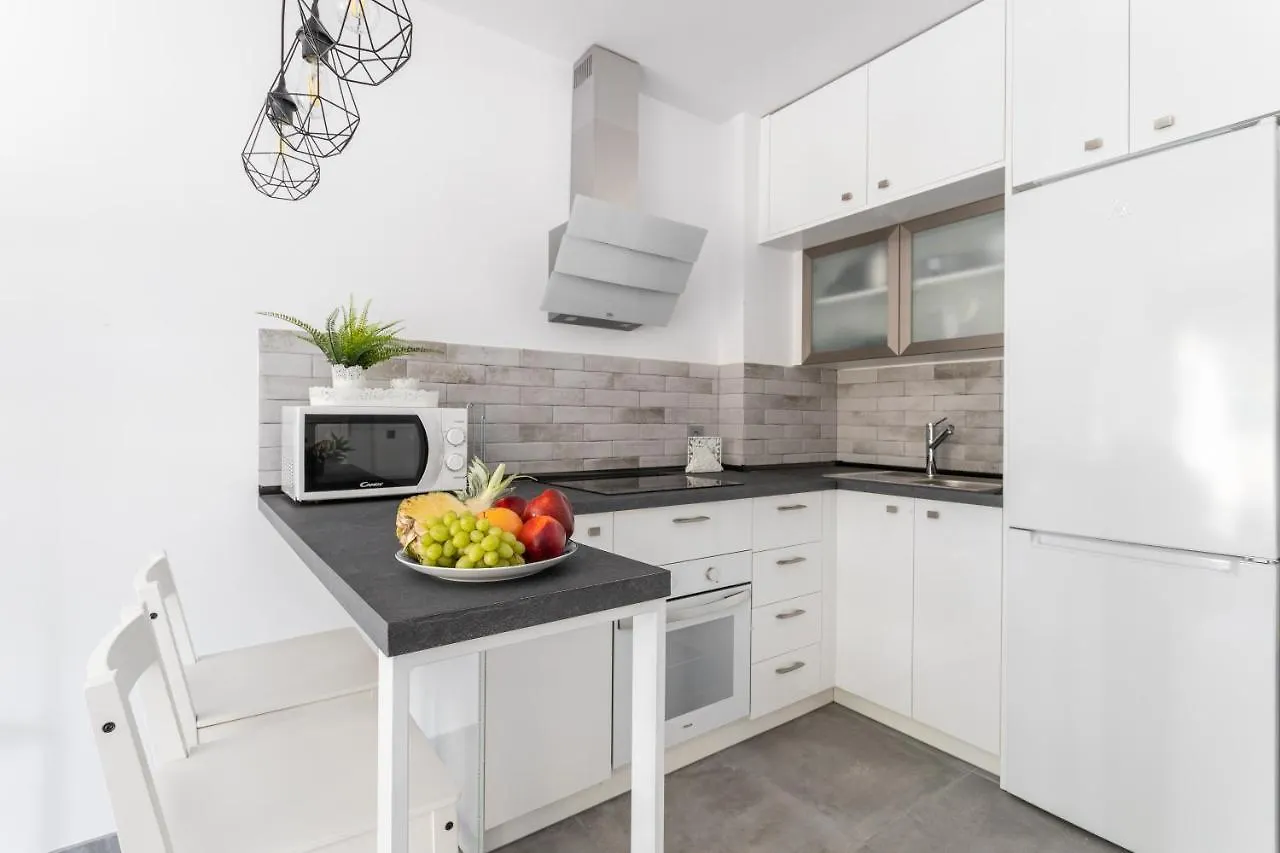Apartment Oleholidays 205 Romana Playa Primera Linea Playa Marbella
